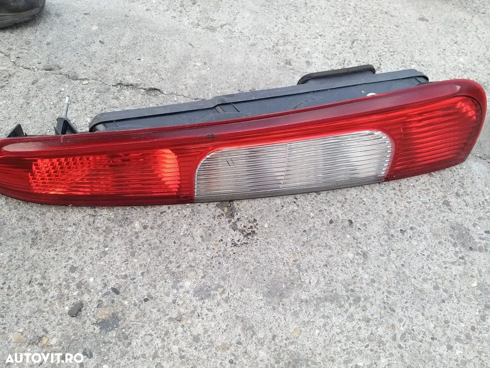 Stop Dreapta pentru Ford Focus C Max an 2003-2007 - 1