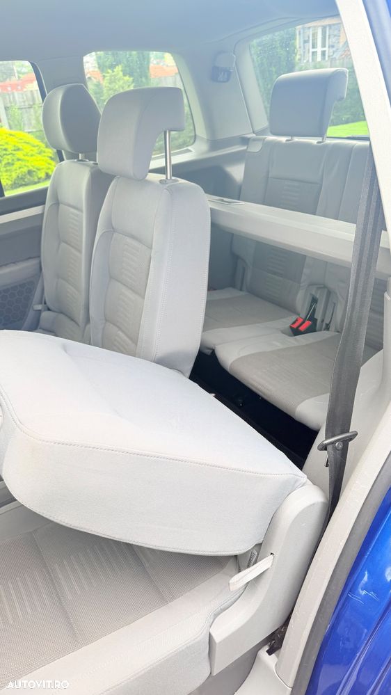 Volkswagen Touran 1.9 TDI Highline - 10