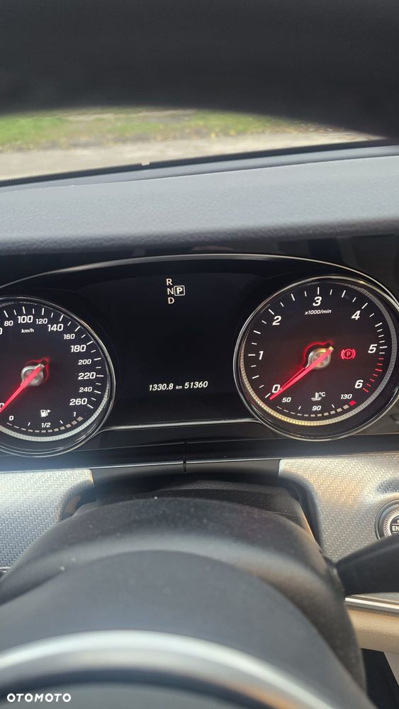 Mercedes-Benz Klasa E - 10