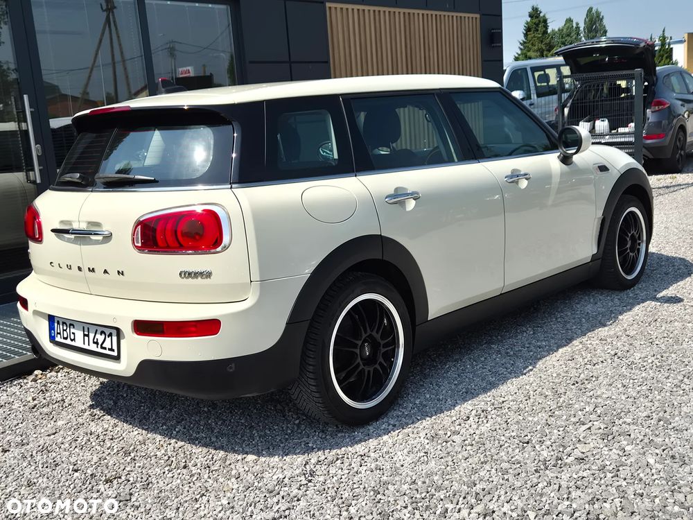 MINI Clubman - 12