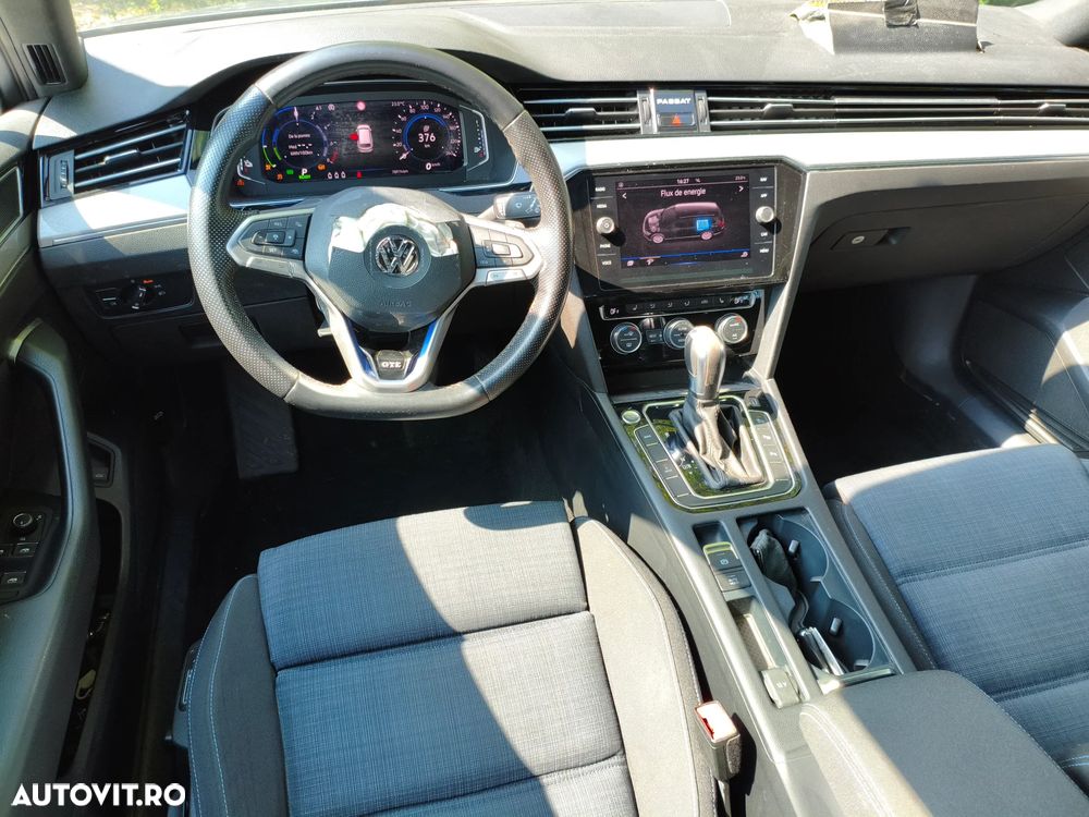 Volkswagen Passat - 6