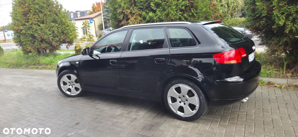 Audi A3 Sportback 2.0 TDI DPF Quattro Attraction - 6