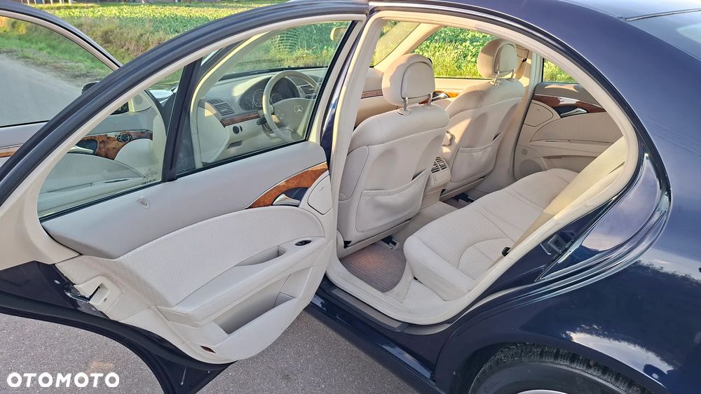 Mercedes-Benz Klasa E 200 Kompressor Automatik Elegance - 15