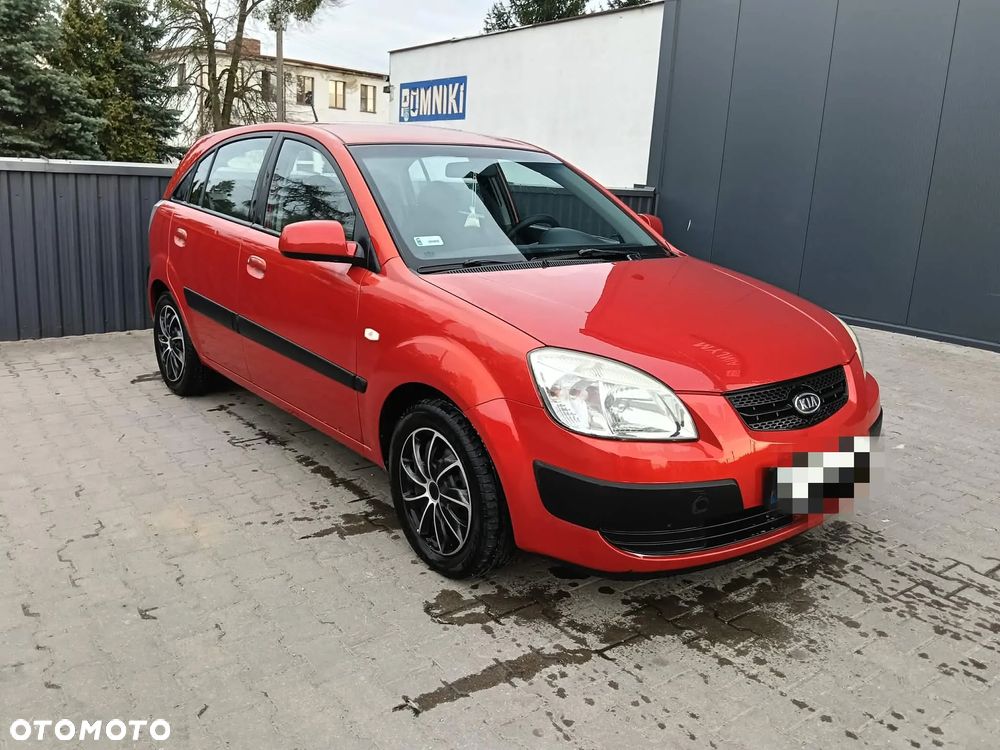 Kia Rio 1.5 CRDi City - 1