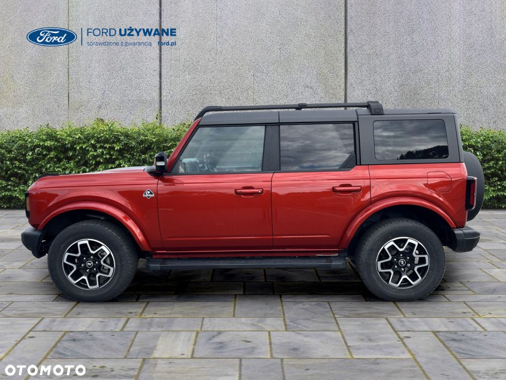 Ford Bronco - 8