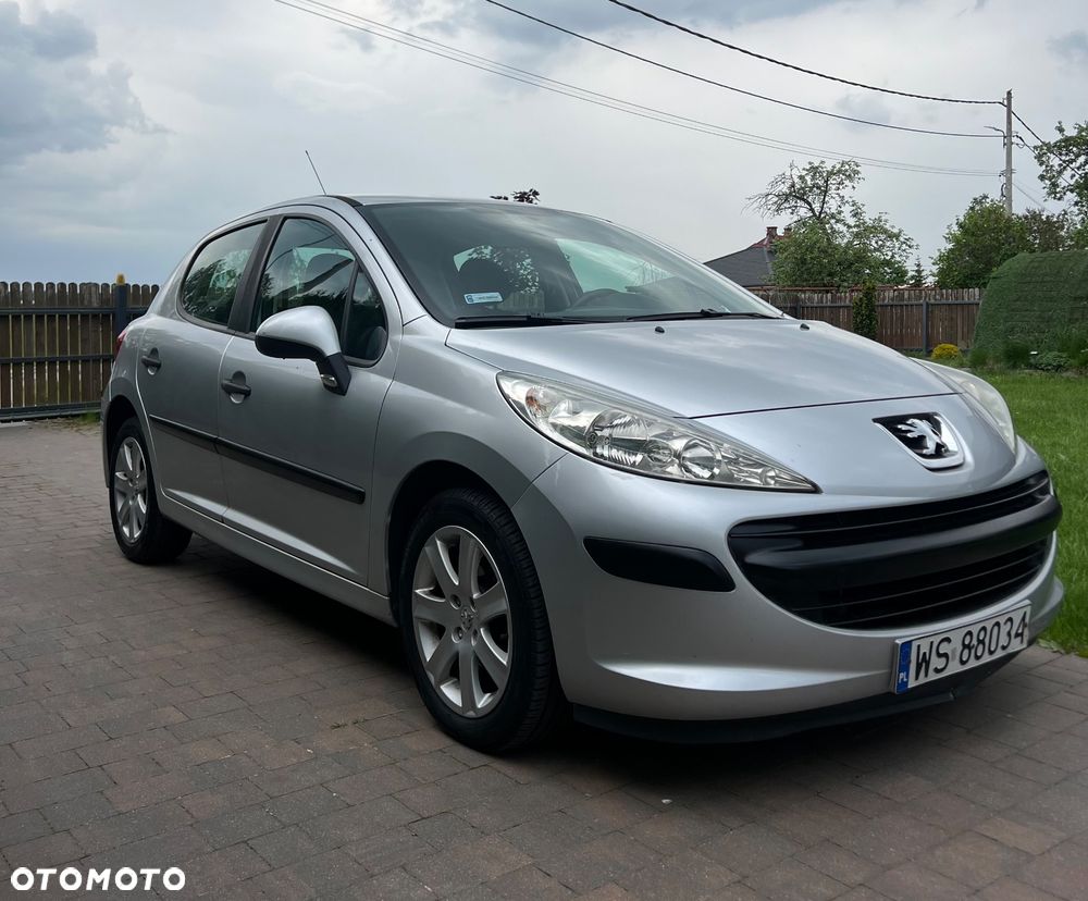 Peugeot 207 1.4 Presence - 8