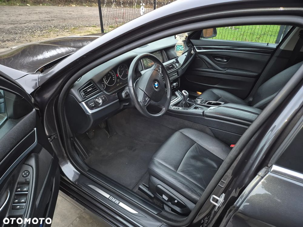 BMW Seria 5 - 11