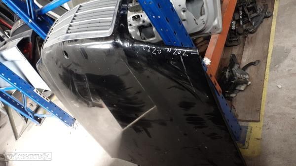 Capot Mercedes-Benz C-Class (W202)