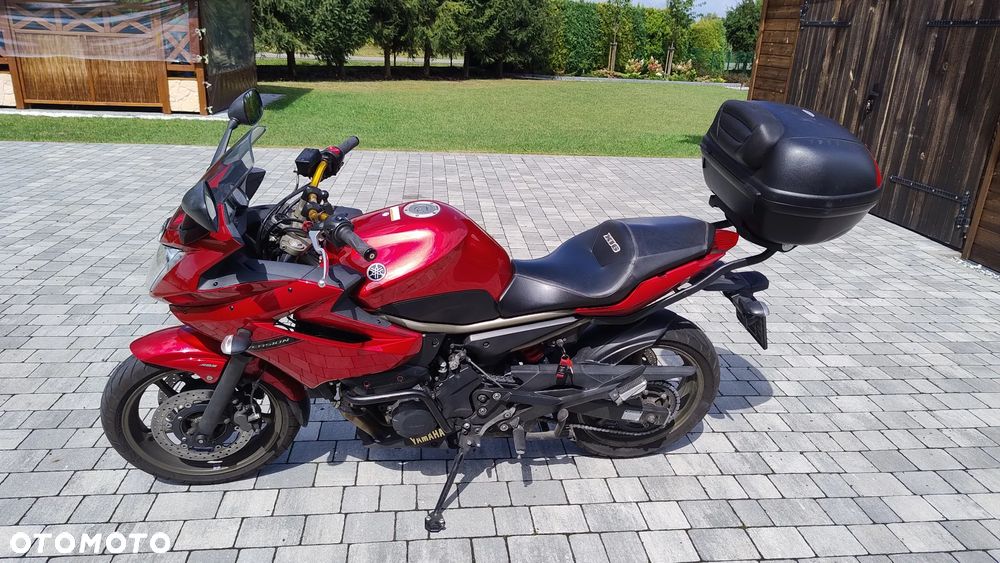 Yamaha XJ - 2