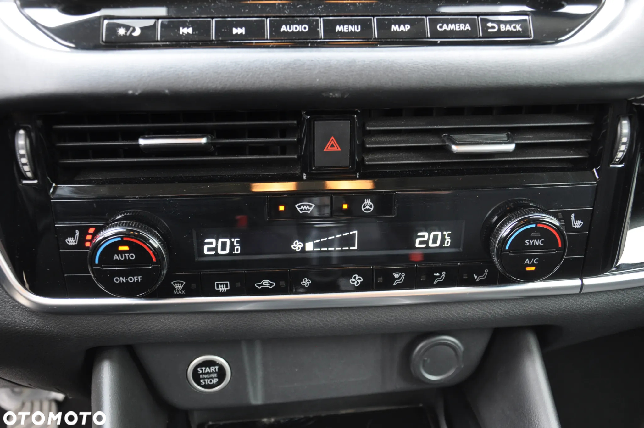Nissan Qashqai - 16