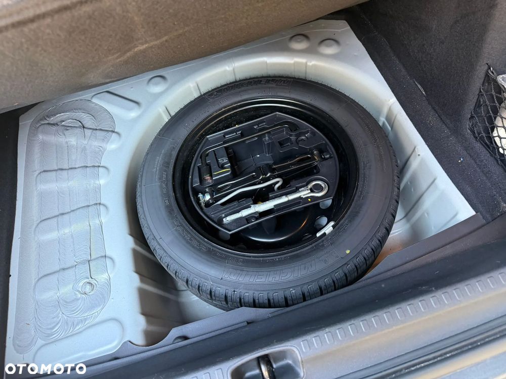 Citroën C4 1.6 HDi Exclusive - 4