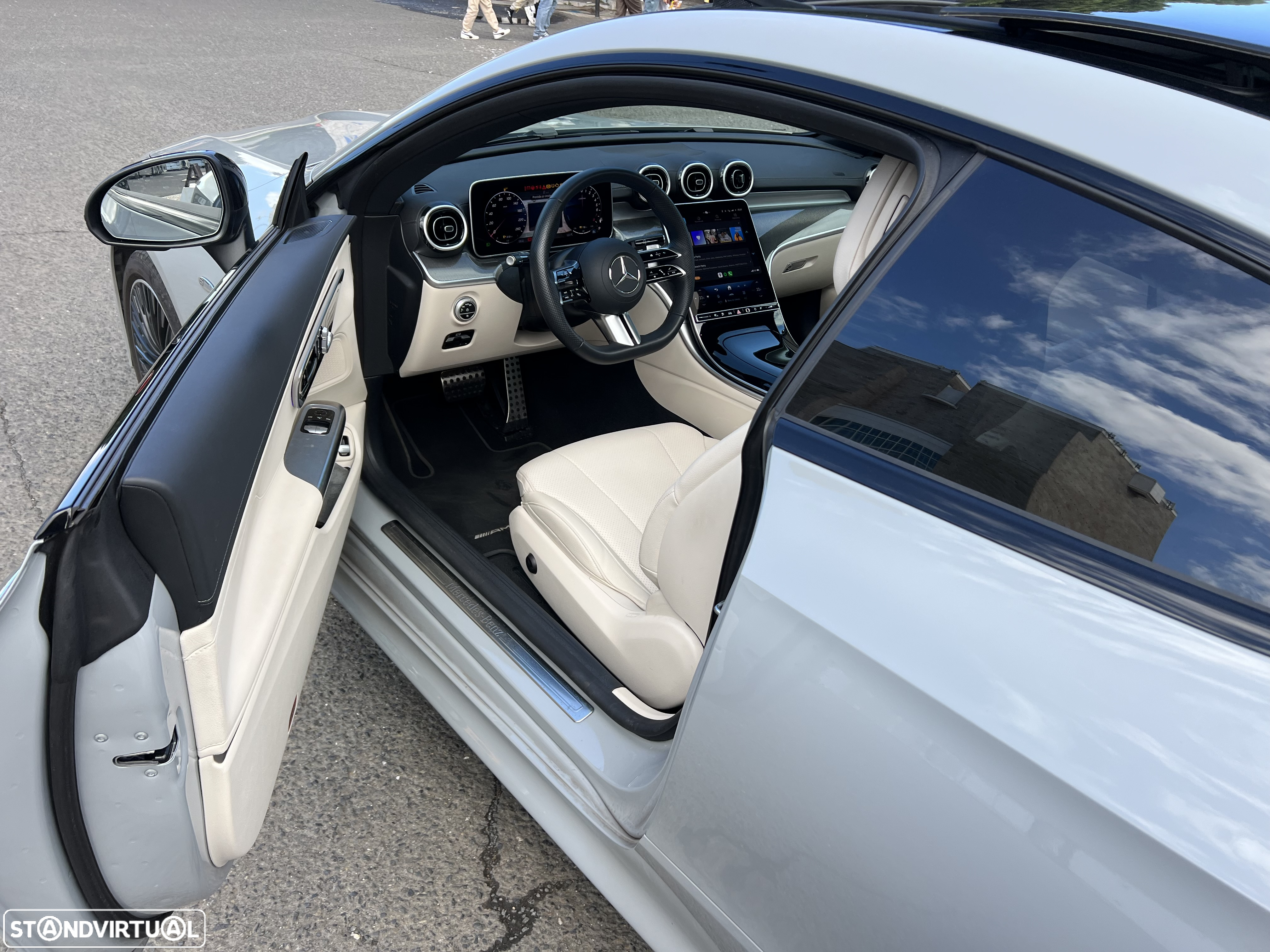 Mercedes-Benz CLE 300 e - 16