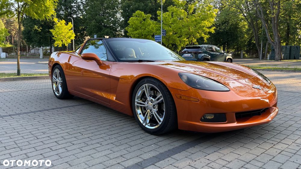Chevrolet Corvette - 32