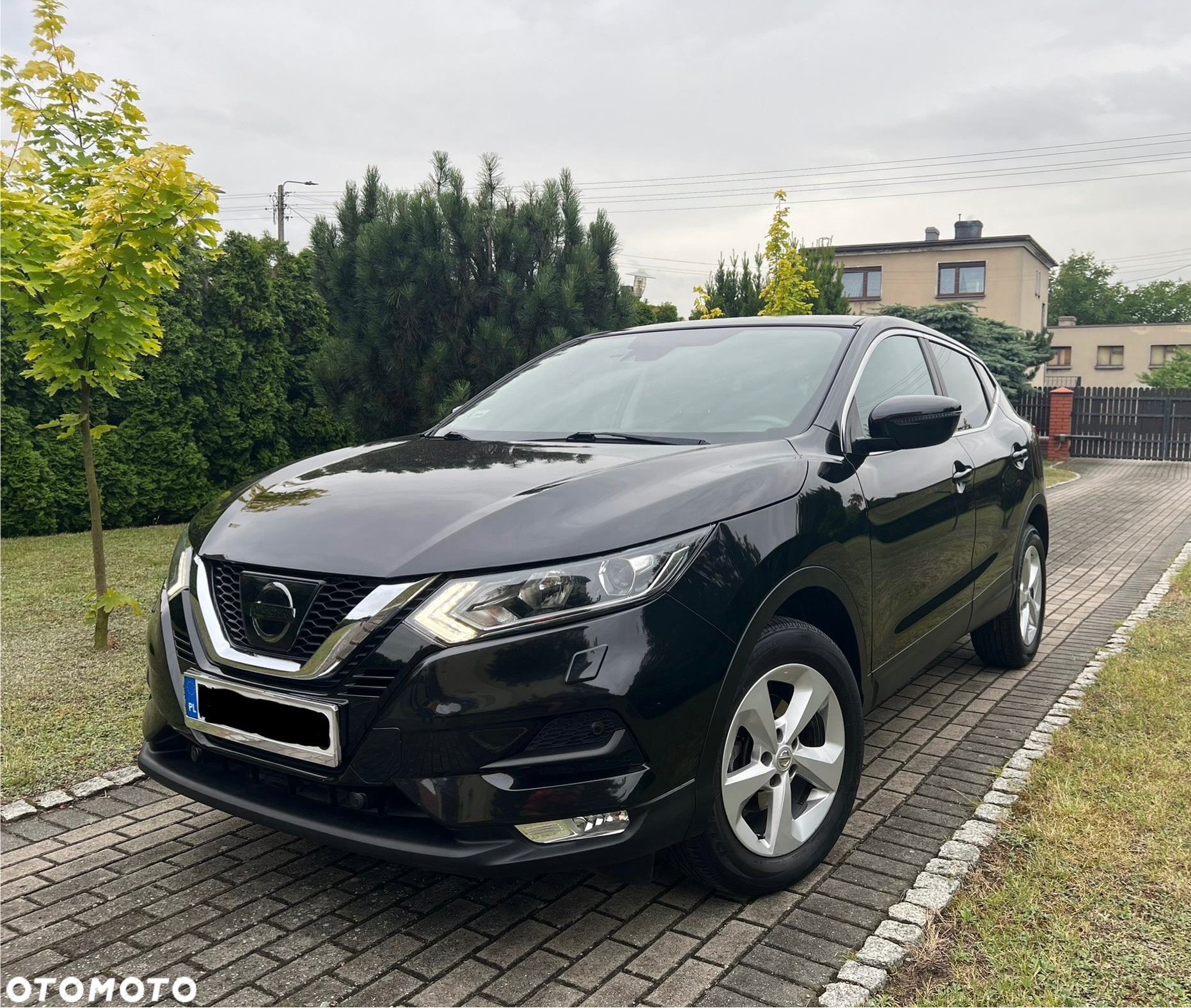 Nissan Qashqai - 2