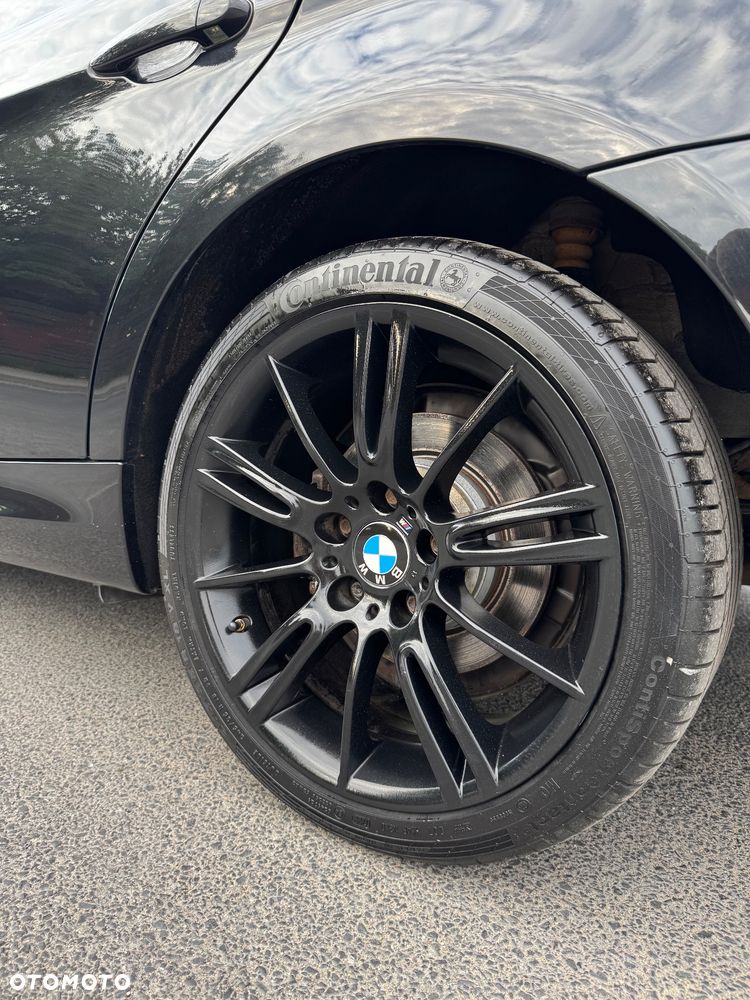 BMW Seria 3 320d xDrive DPF Edition Sport - 13