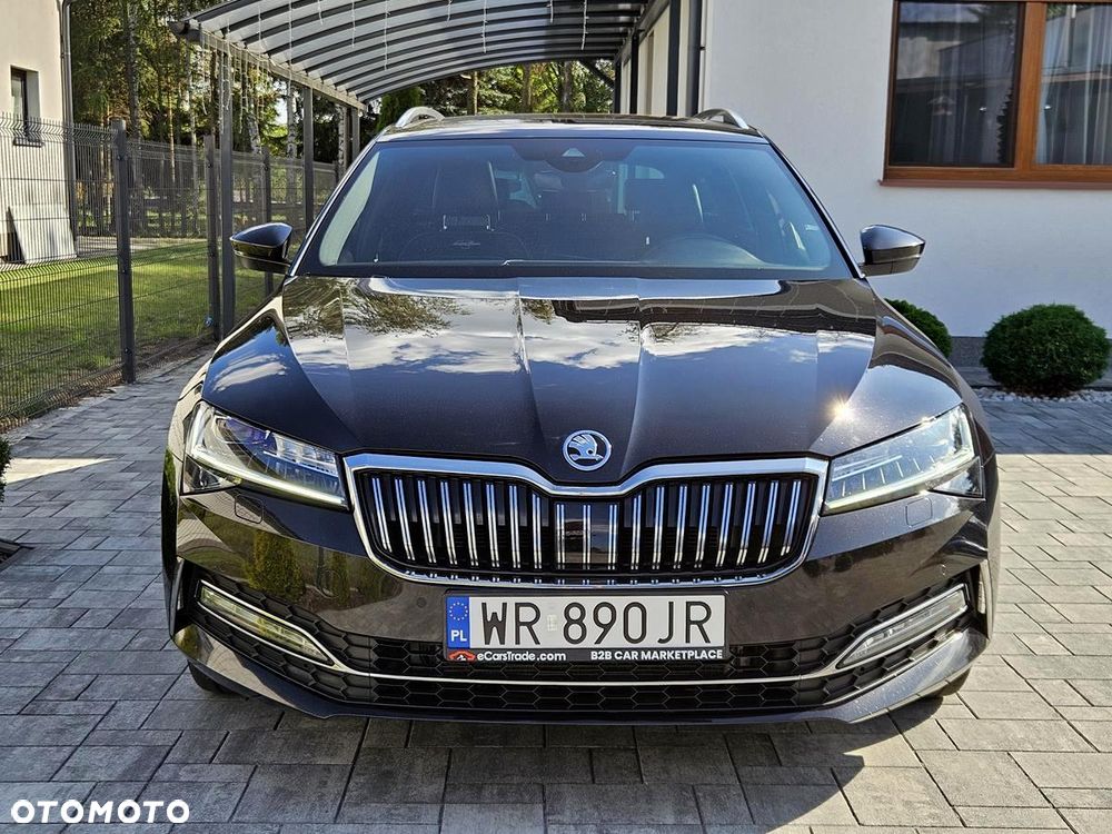 Skoda Superb 2.0 TDI DSG L&K - 18