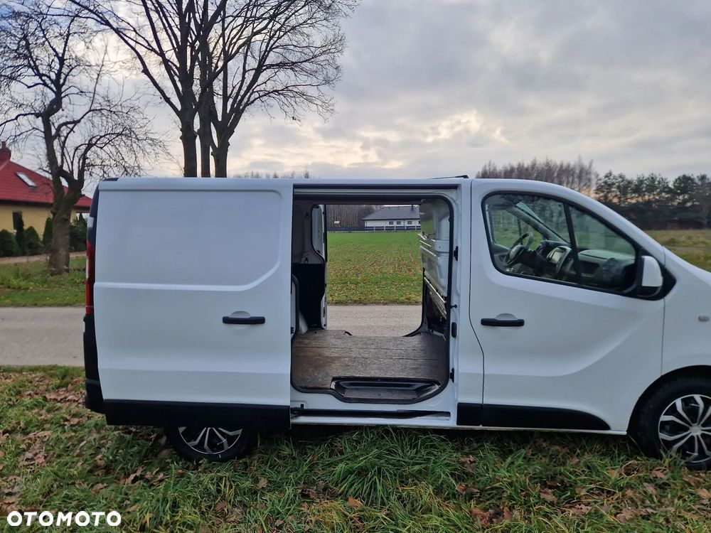 Renault TRAFIC - 6
