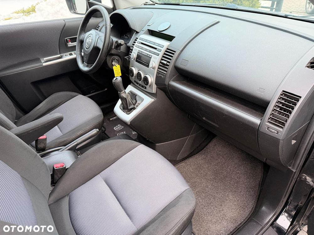 Mazda 5 2.0 Exclusive - 11