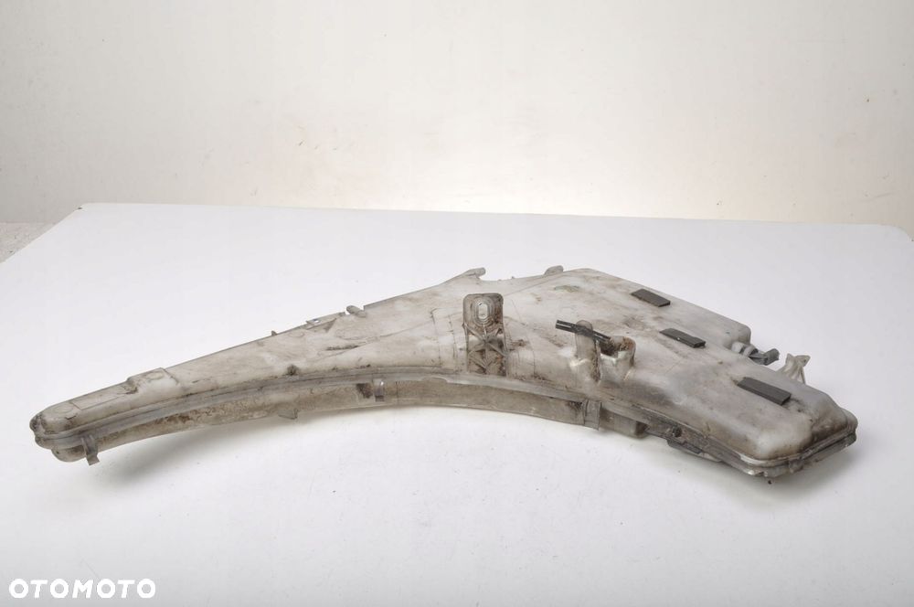 BMW E82 ZBIORNICZEK SPRYSKIWACZY 7229537 - 1