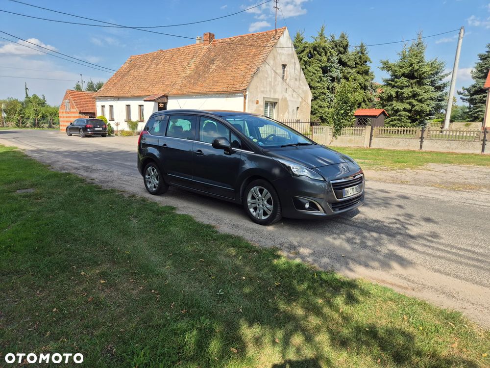 Peugeot 5008 HDI 150 Allure - 15