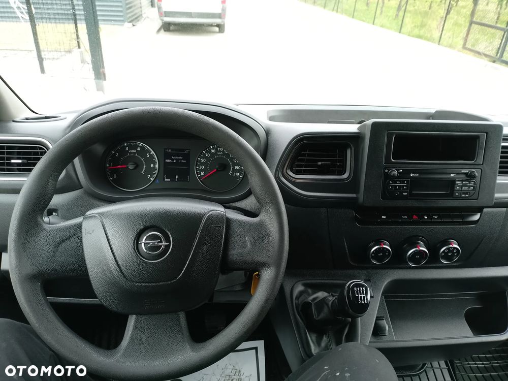 Opel Movano - 16