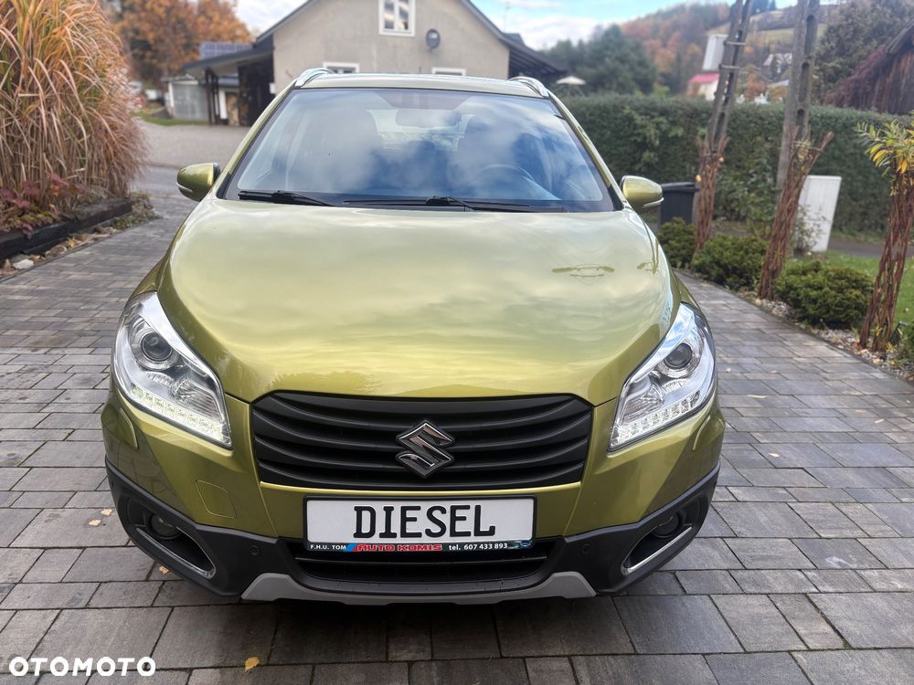 Suzuki SX4 S-Cross 1.6 DDiS Premium Plus 4WD - 2