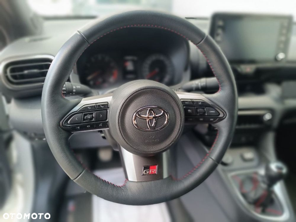 Toyota GR Yaris - 8