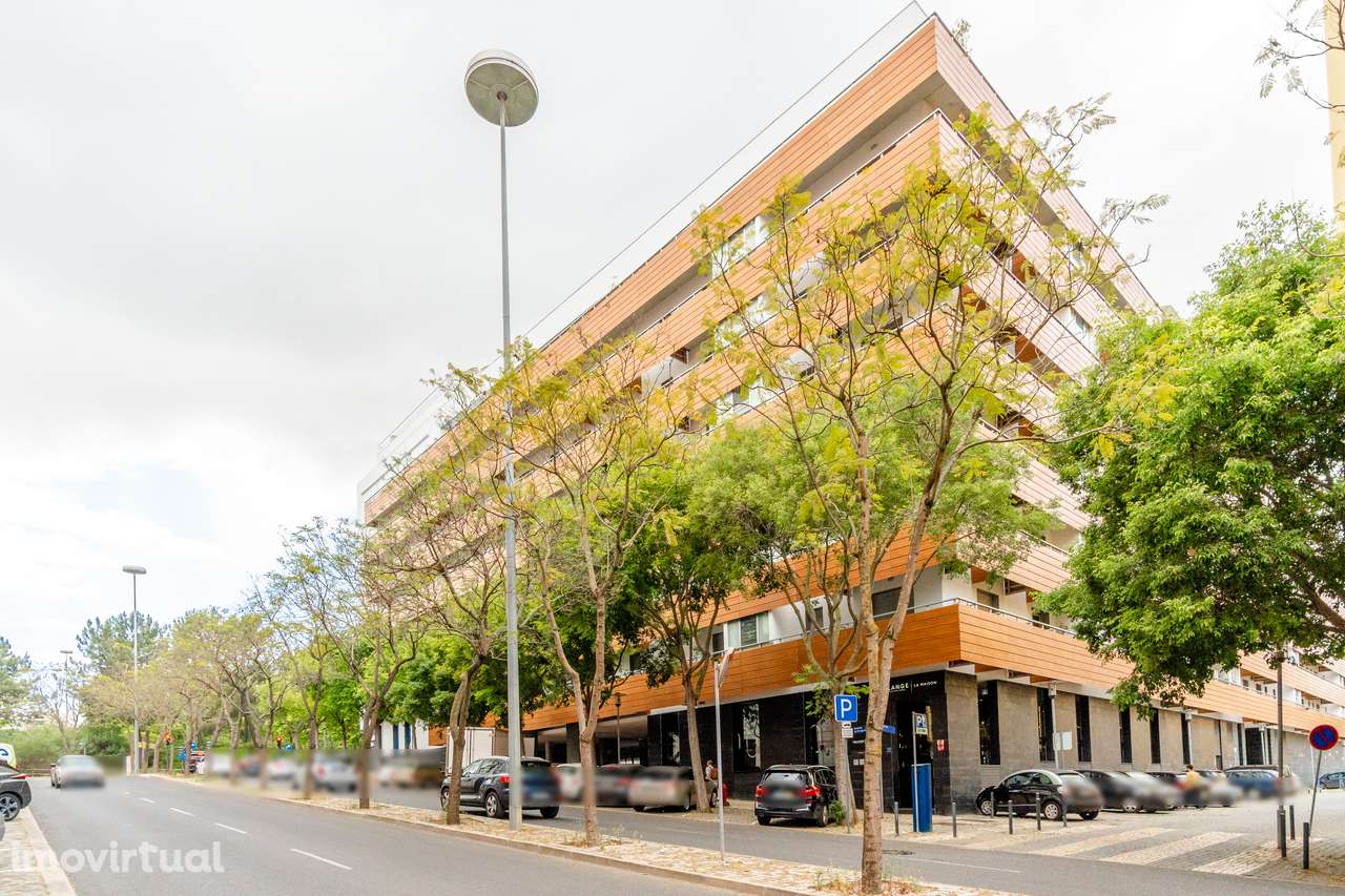 Sofisticado T2- Condominio Parque das Naçoes - Grande imagem: 2/21