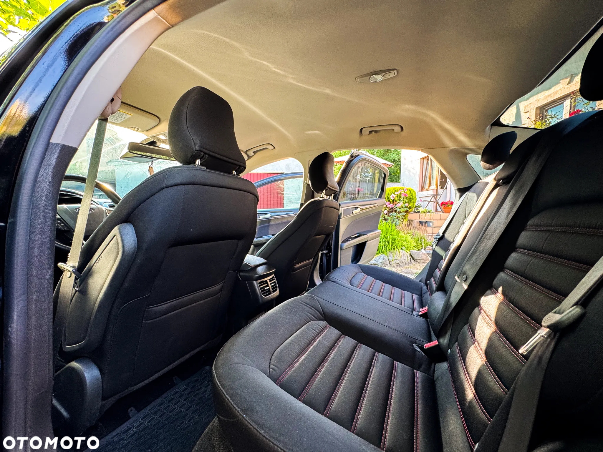 Ford Fusion 2.0 EcoBoost Titanium - 13