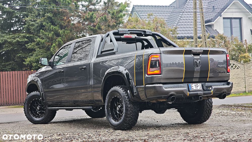 RAM 1500 5.7 Crew Cab Bighorn