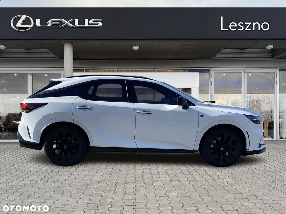 Lexus RX - 12