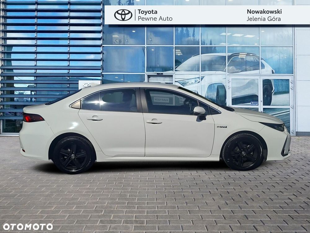 Toyota Corolla 1.8 Hybrid Comfort - 4