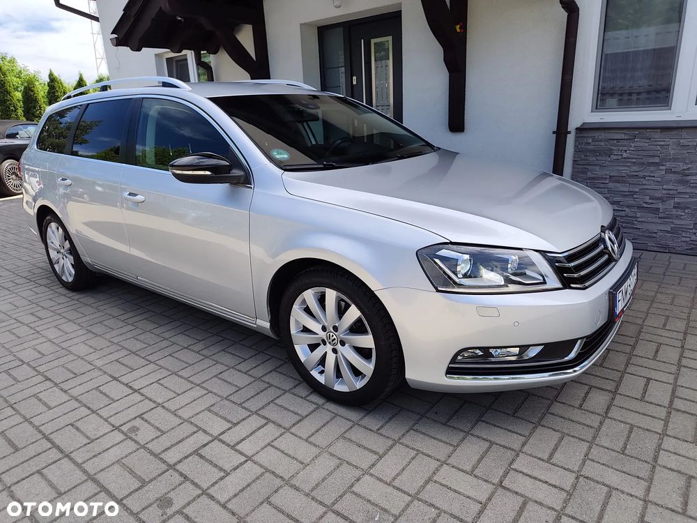 Volkswagen Passat 2.0 TDI DSG BlueMotion Technology Comfortline - 4