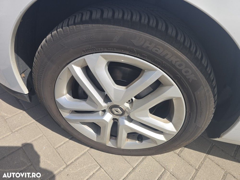Renault Megane ENERGY dCi 110 Start & Stop Dynamique - 11