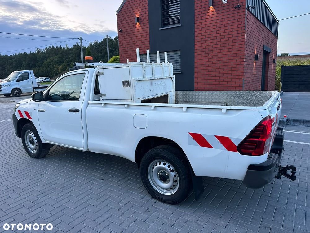Toyota Hilux 2.4 D-4D Single Cab DL 4x2 - 33