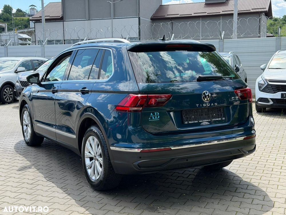 Volkswagen Tiguan 2.0 TDI DSG Advanced - 4