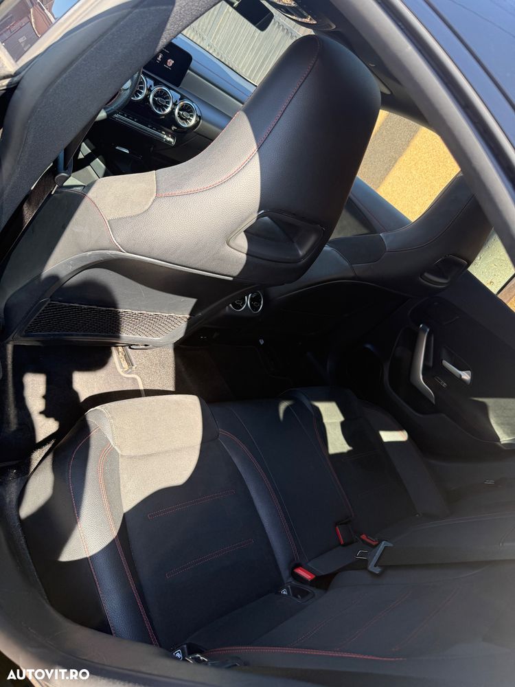 Mercedes-Benz CLA - 16