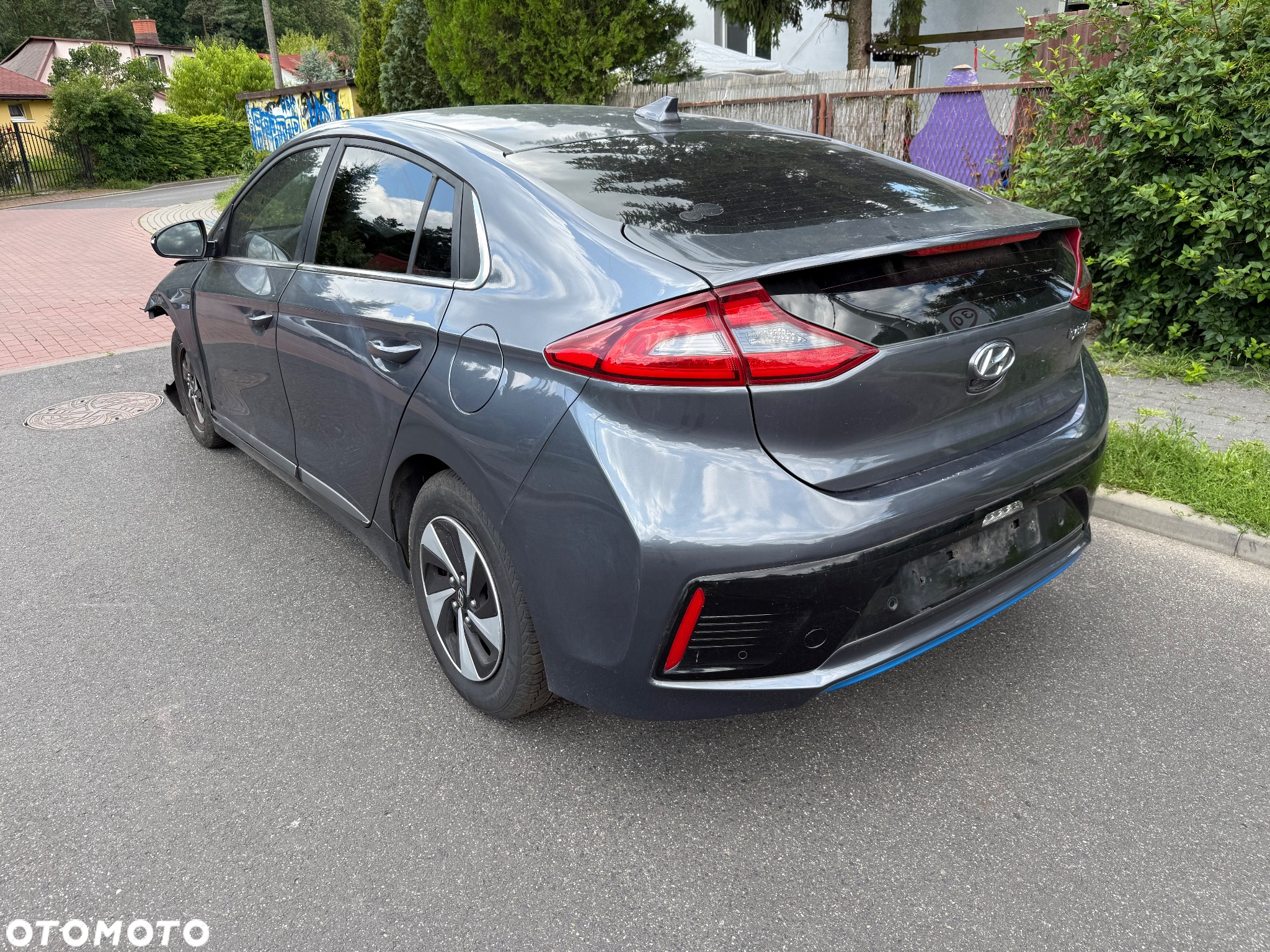 Hyundai IONIQ hybrid Premium - 4