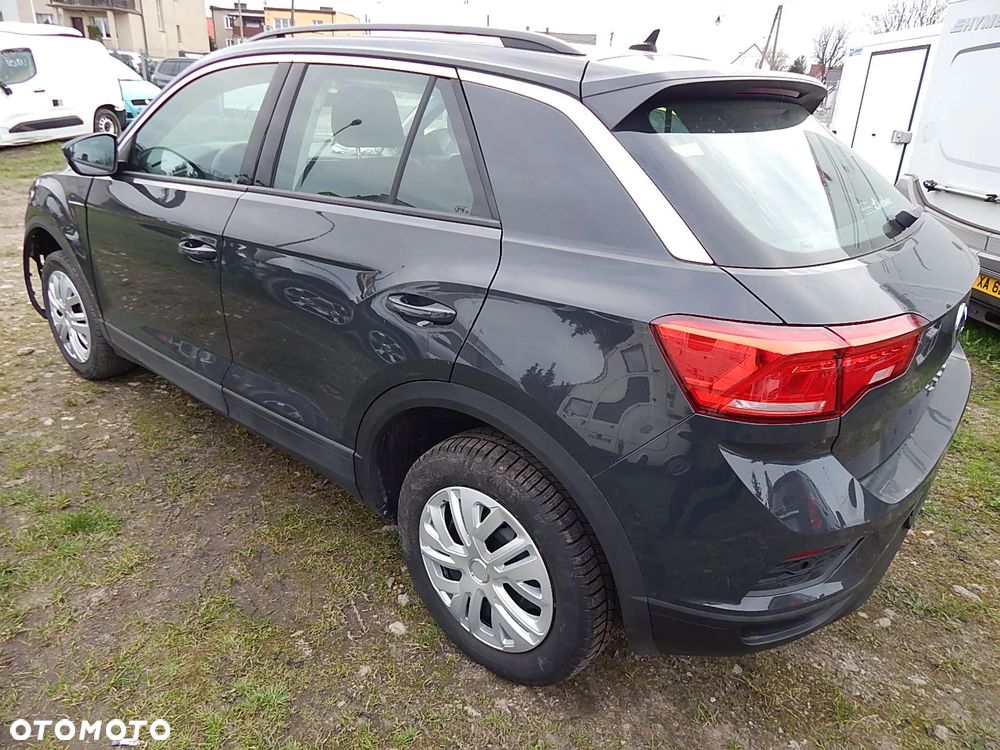 Volkswagen T-Roc - 7