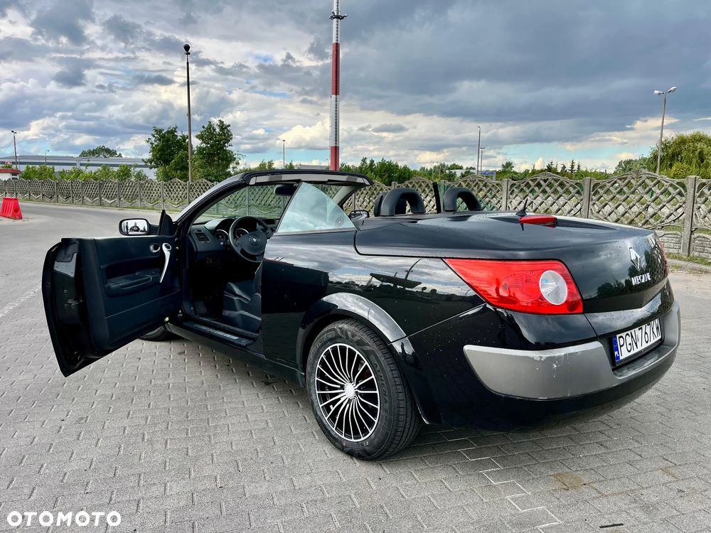 Renault Megane 2.0 Coupe-Cabriolet Confort Privilege - 8