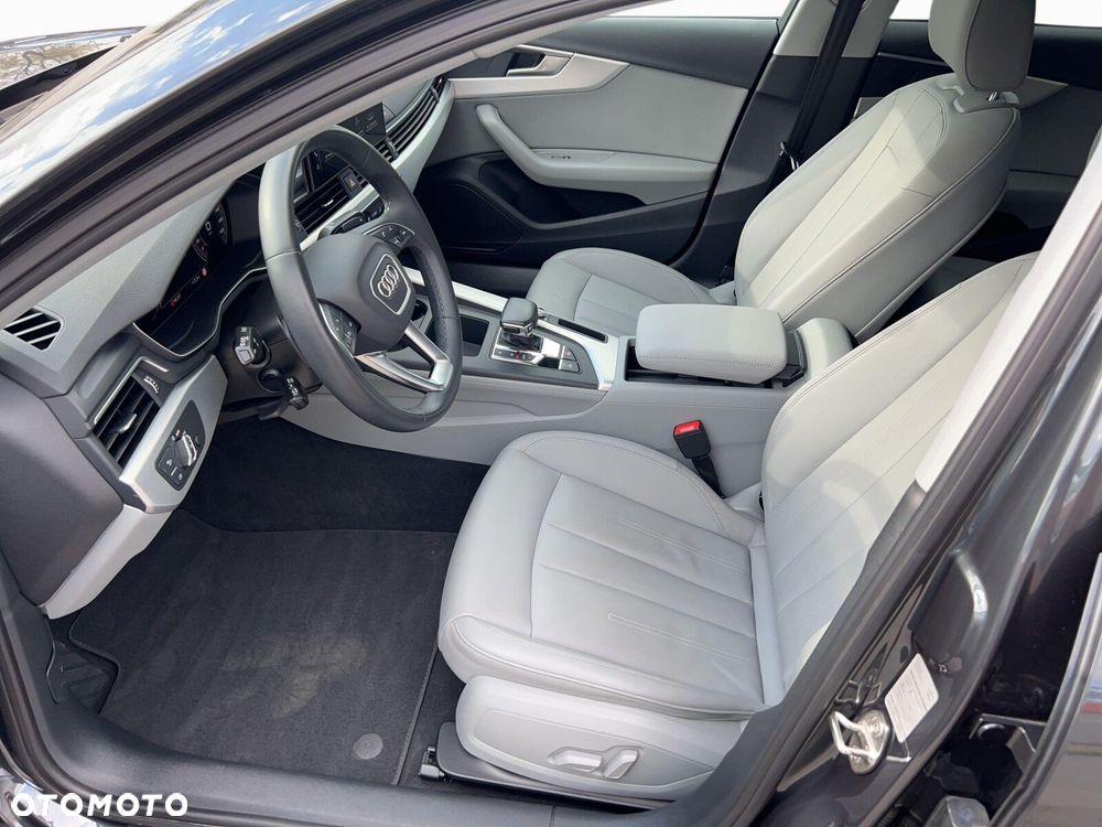 Audi A4 Limousine - 13