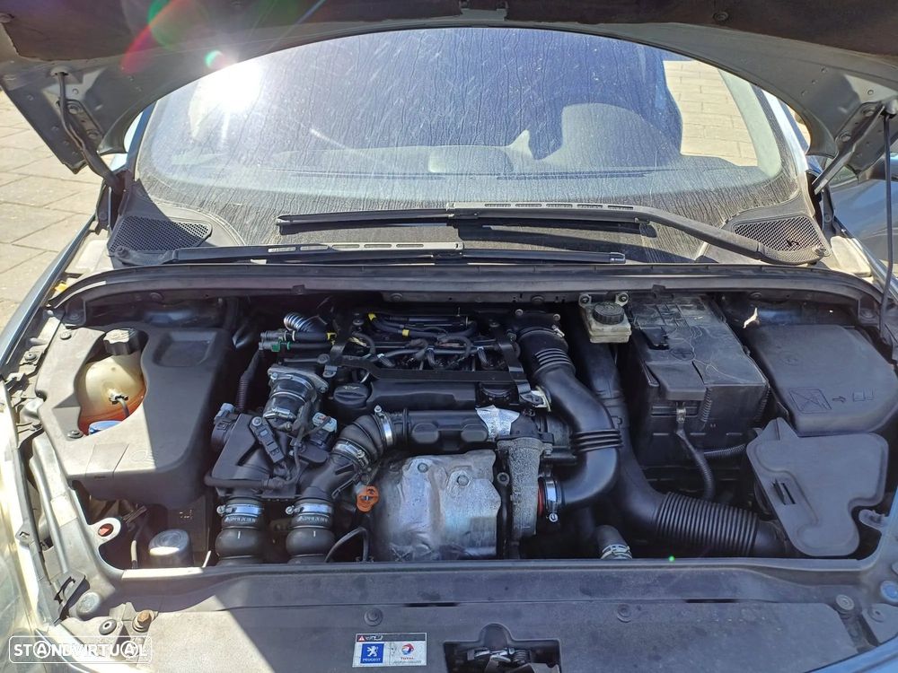 Peugeot 307 1.6 HDi Executive - 10