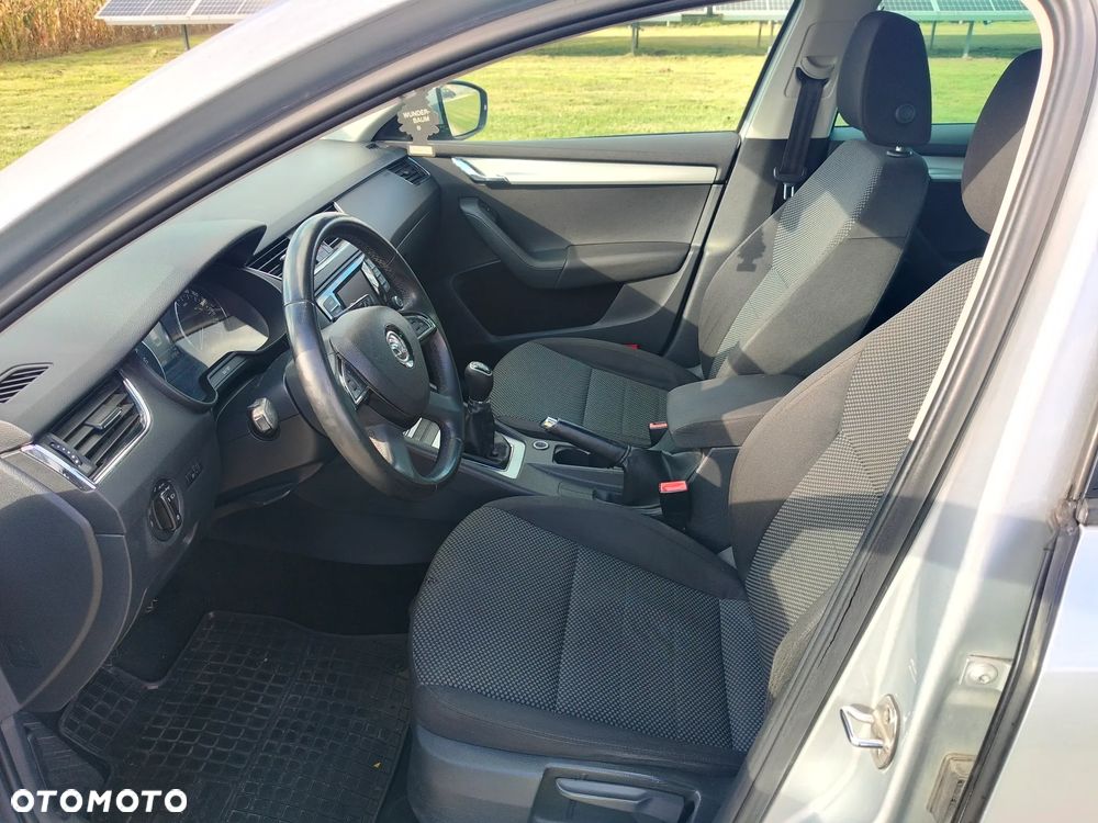 Skoda Octavia - 7