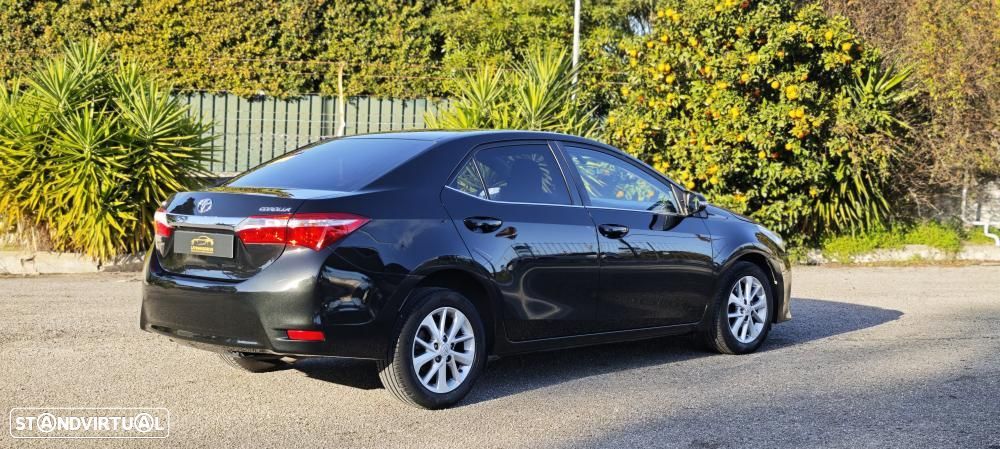 Toyota Corolla - 10