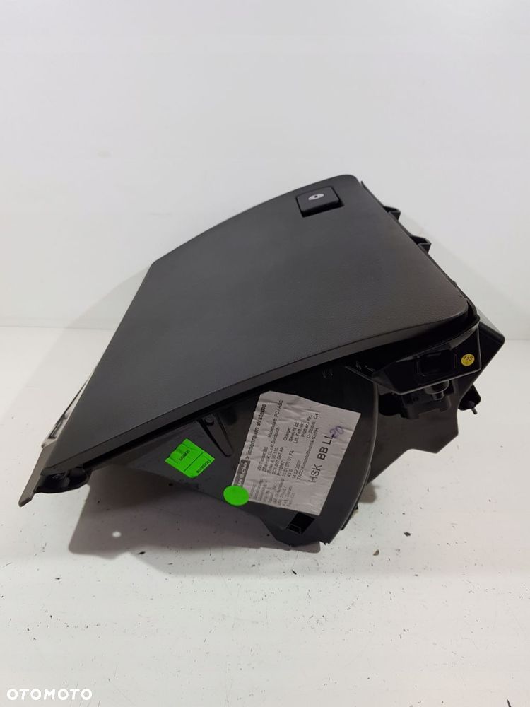 schowek pasażera 3c1857097ap vw passat b6 eu - 3