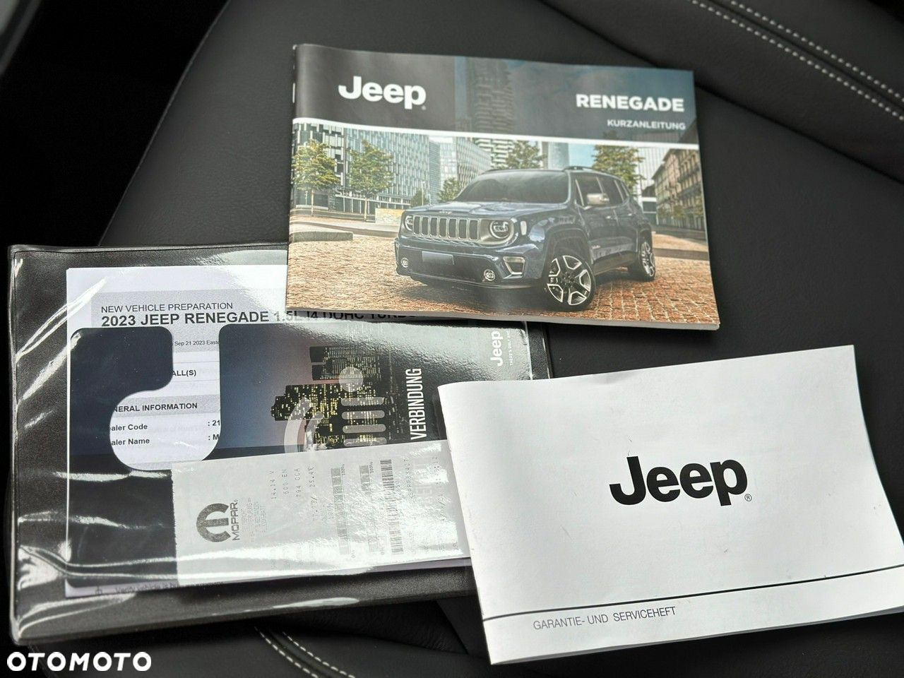 Jeep Renegade - 32