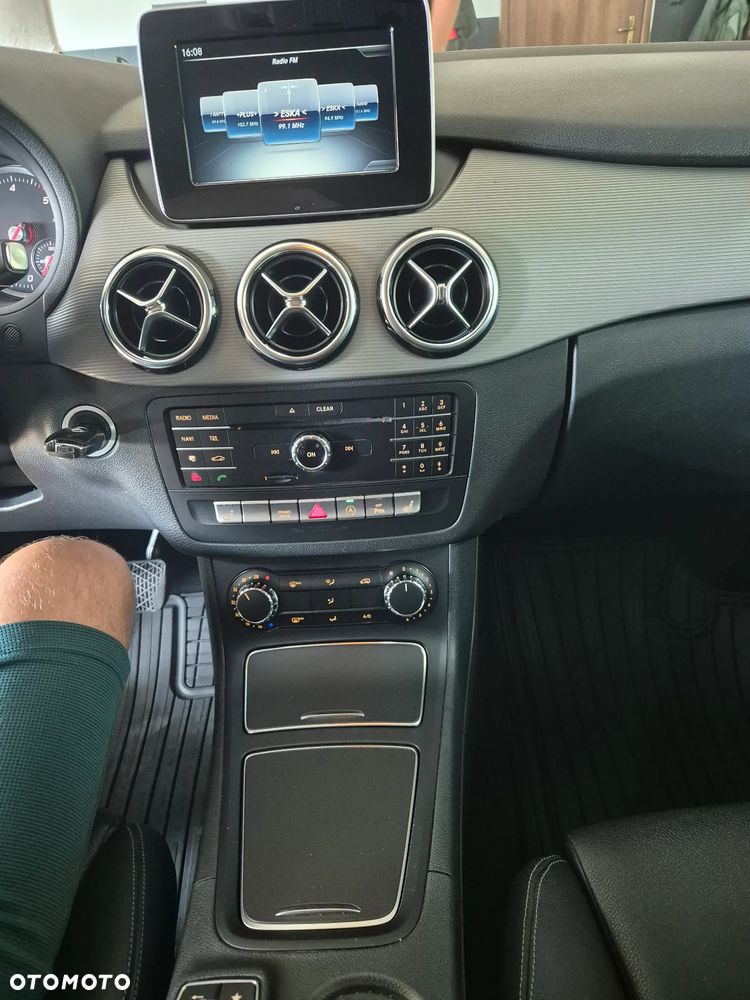 Mercedes-Benz Klasa B 180 (CDI) d 7G-DCT Style - 17