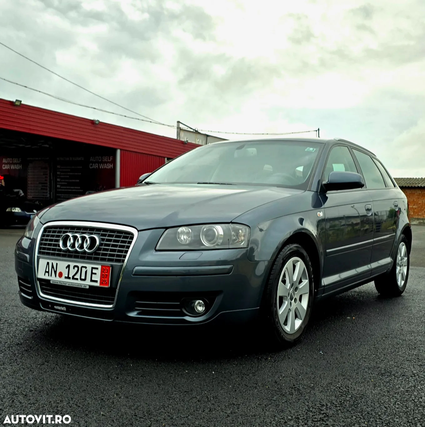 Audi A3 2.0 TDI Sportback DPF (DSG) S tronic Ambiente - 16