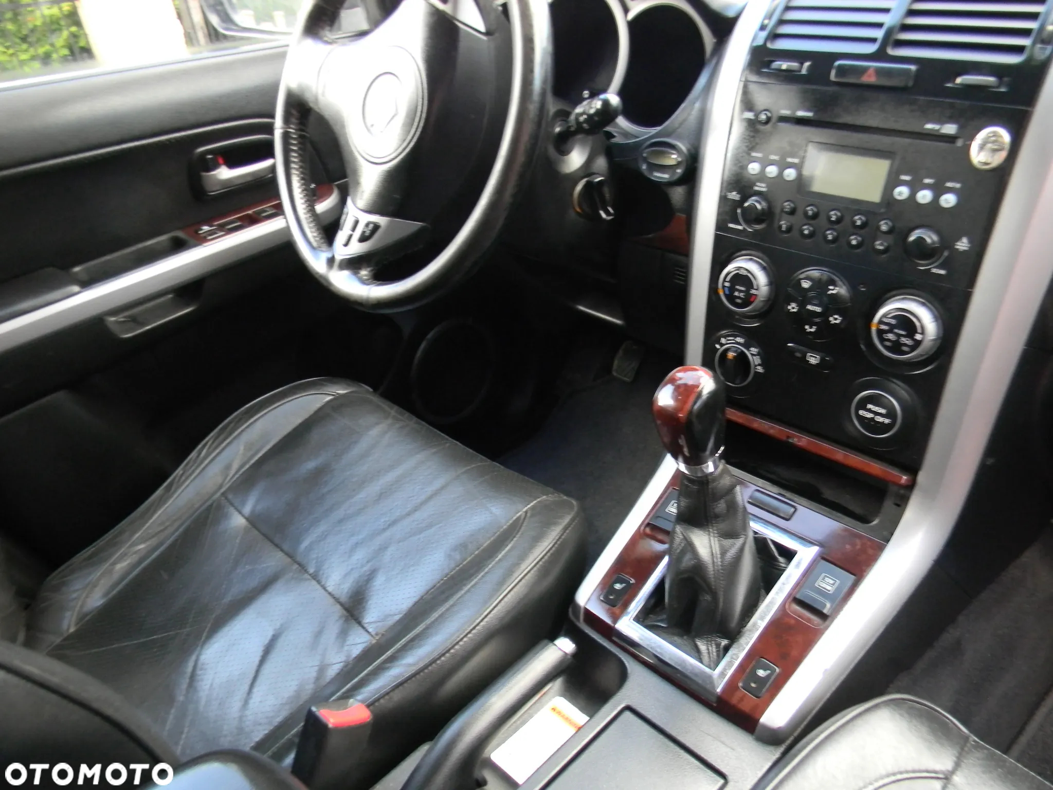 Suzuki Grand Vitara 1.9 DDiS - 17