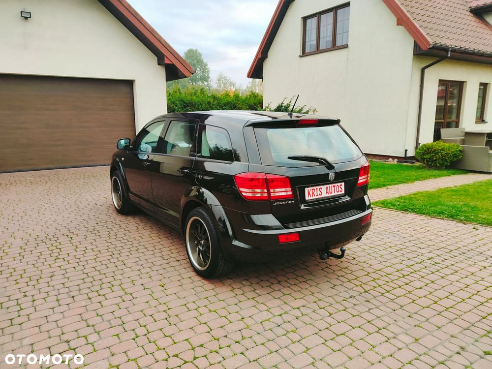 Dodge Journey 2.4 SXT - 8